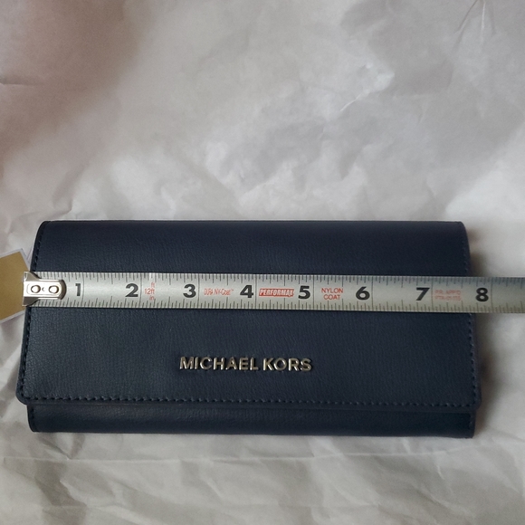 MICHAEL KORS JET SET TRAVEL LG THREE QUARTER ZIP N - Picture 4 of 5